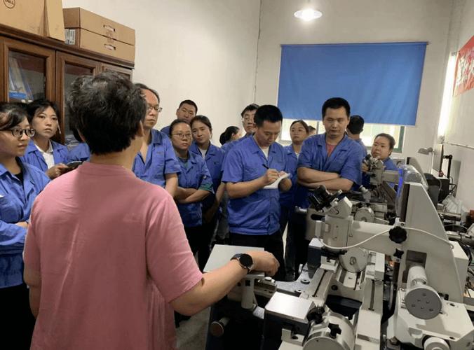 开班了!&mdash;&mdash;新天光电与成都新成量召开光学计量仪器技术研学班